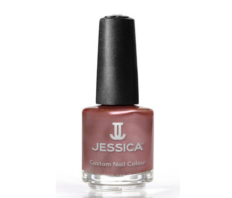 Jessica Nail colour: nutter butter