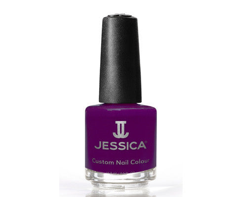 Jessica Nail Colour: Ruffled bottoms